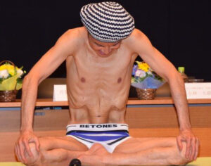 片岡鶴太郎のナウリ